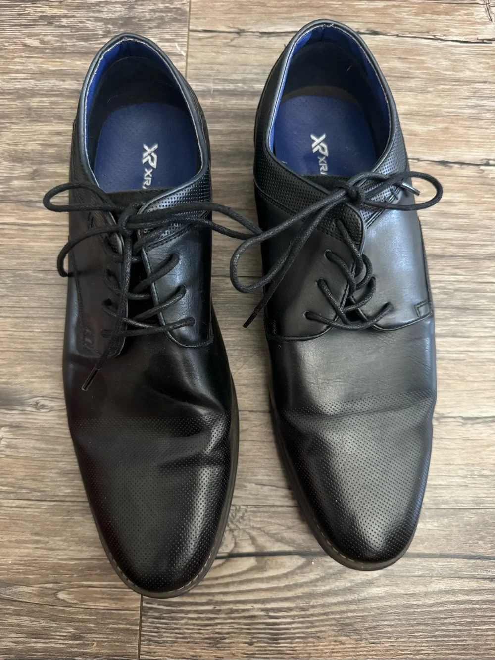 Men's Black Lace-Up Derby Shoes